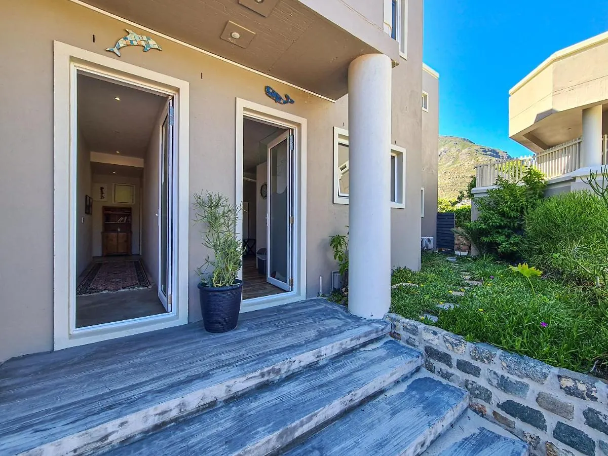 The Beachclub 17 Hout Bay Apartment